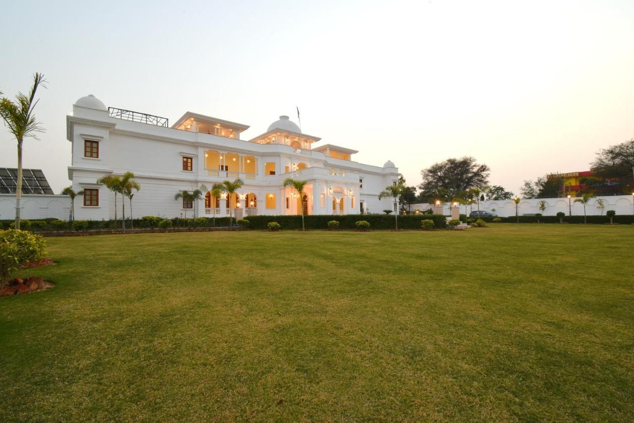 Umaid Farm Resort- A Legancy Vintage Stay In Jaipur Buitenkant foto